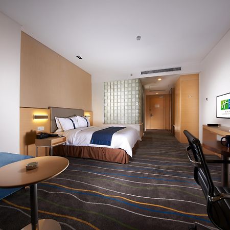 Holiday Inn Express Luoyang City Center By Ihg Exterior foto